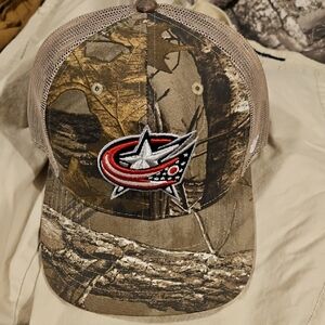 Camo 47' Brand Columbus Blue Jackets Camo Snapback Trucker Hat. NEW CONDITION!